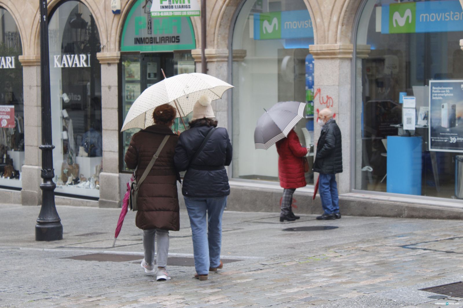 Lluvia en Salamanca. Foto de archivo.