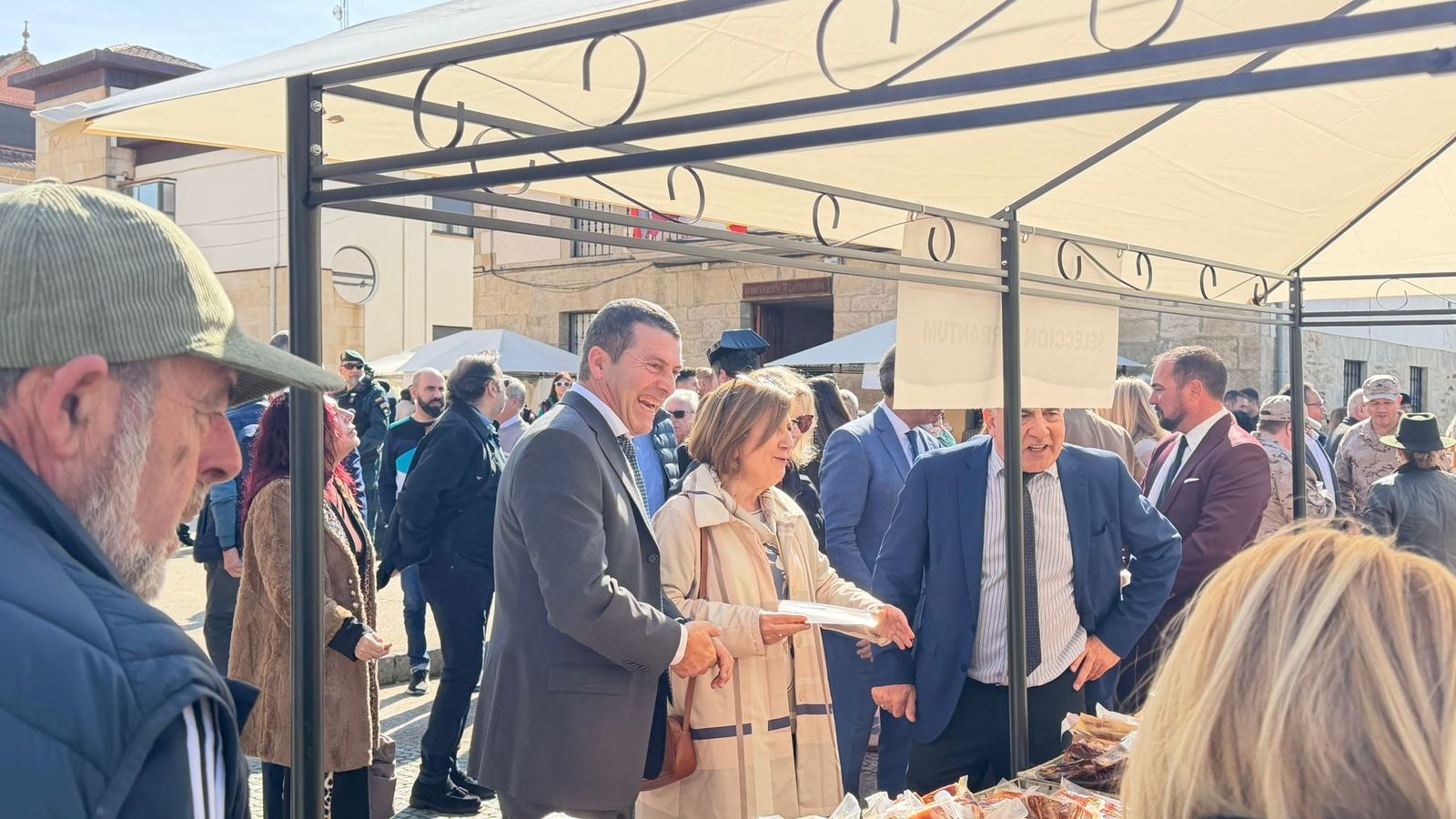 Día del Almendro en La fregeneda
