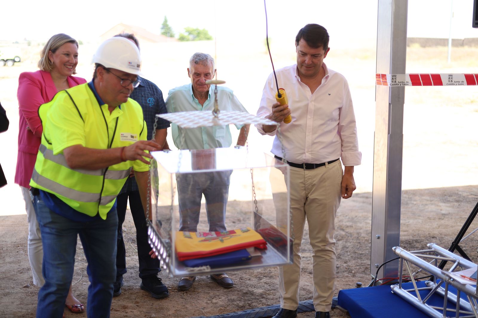 Colocación de la primera piedra del nuevo Centro Multiservicios para Mayores de Zamora.