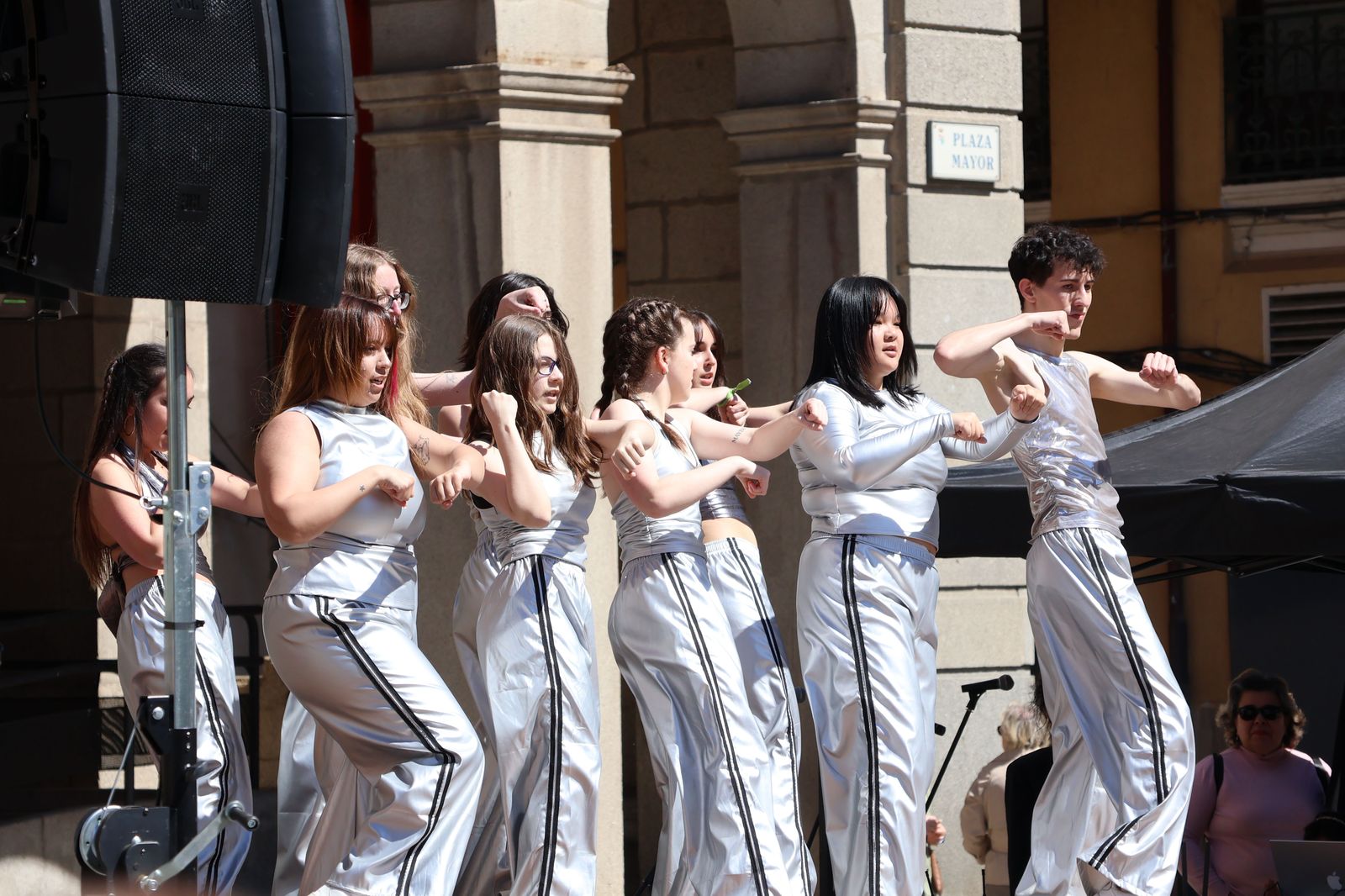 dia-internacional-de-la-danza-2025-en-la-plaza-mayor-27