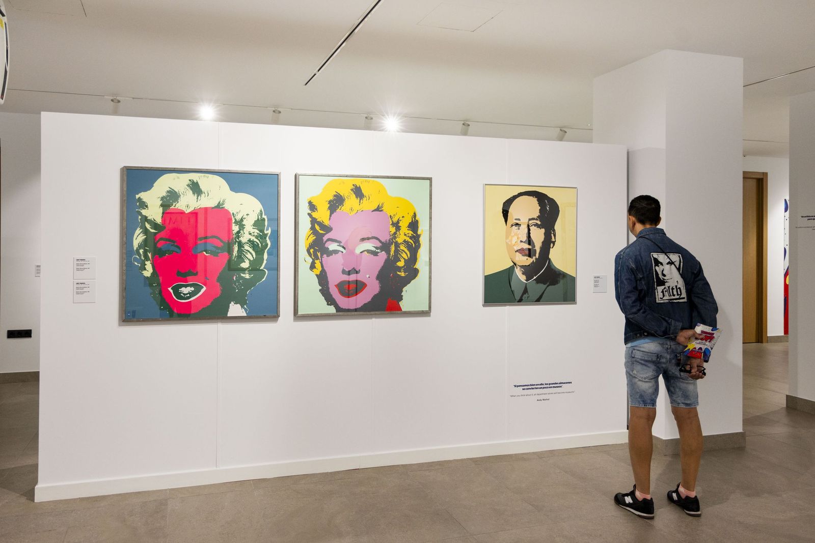 Obras de Warhol en la exposición 'Todo es pop. De Europa a EEUU'