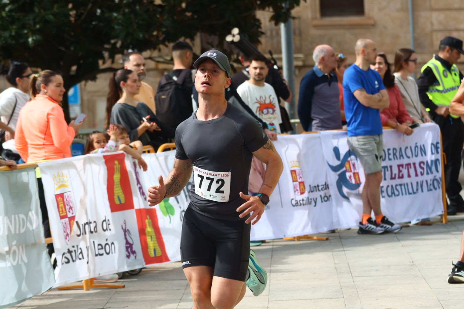 Carrera y Marcha solidaria por el día de Castilla y León