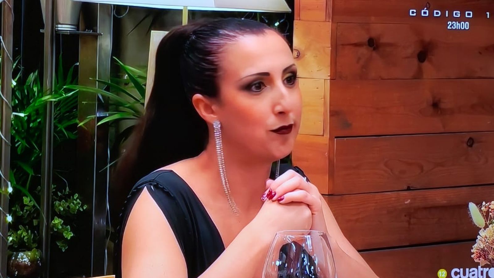 Natalia en Fisrt Date en su cita con el Rey de la Panceta