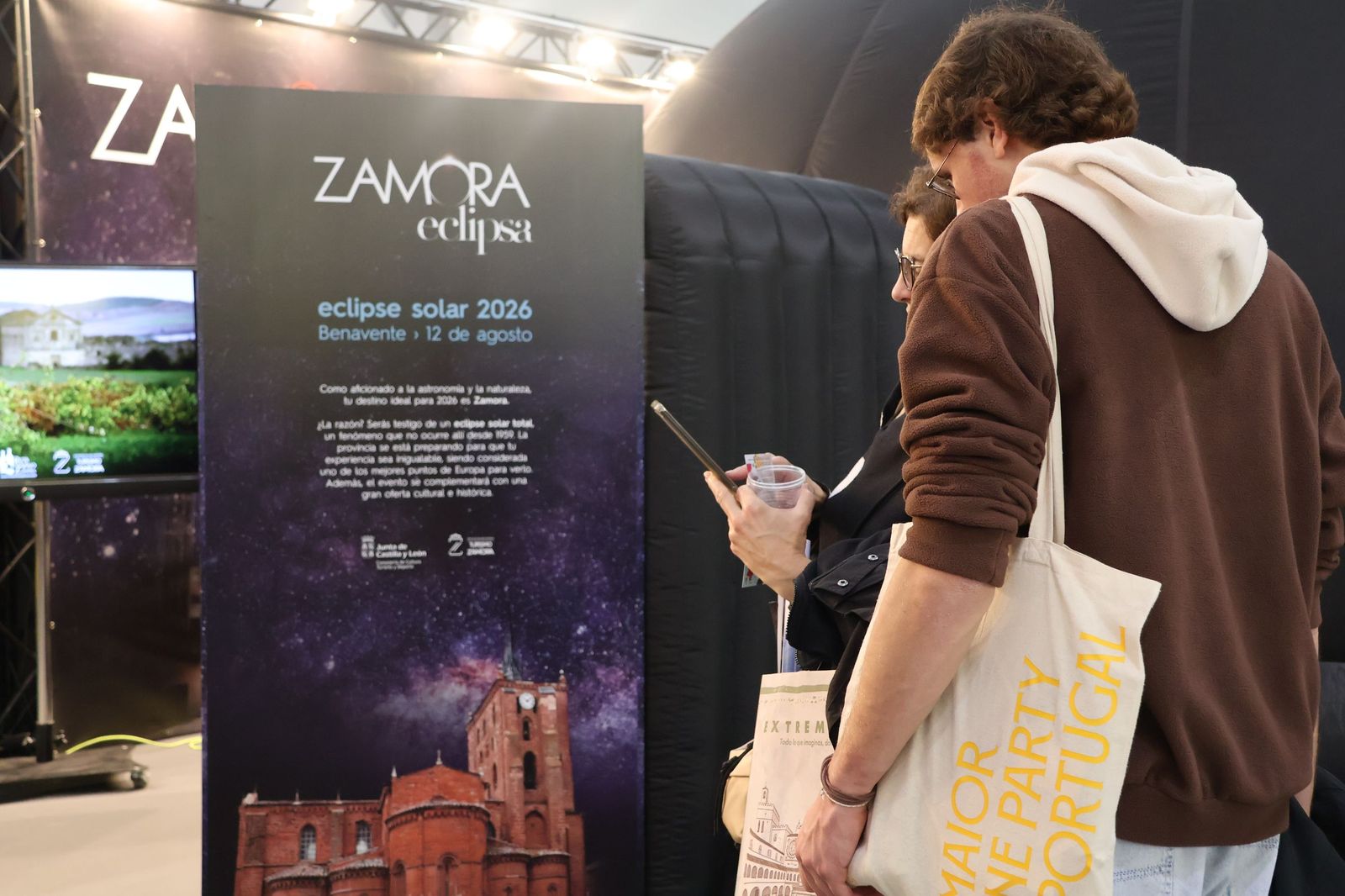 Zamora se presenta en Intur 2025 (11).JPG