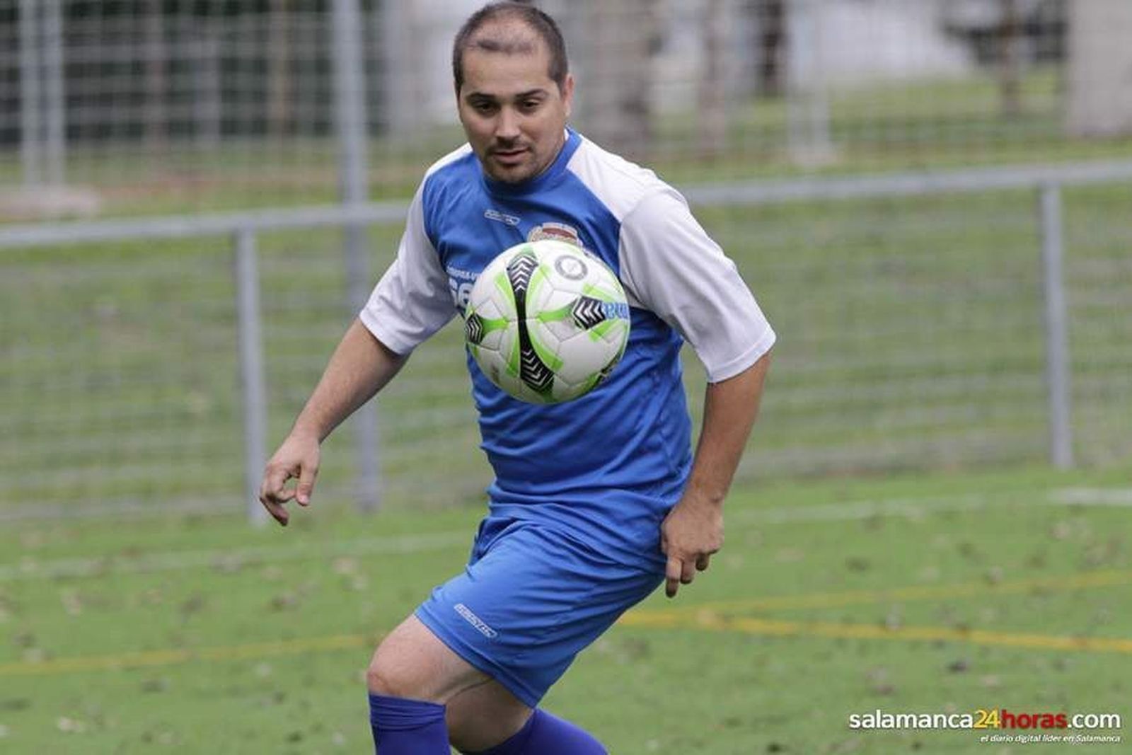 El puente no para el fútbol modesto