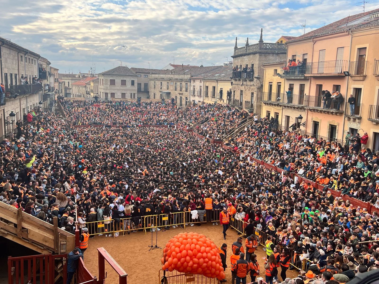 whatsapp-image-2025-02-28-at-17-49-11