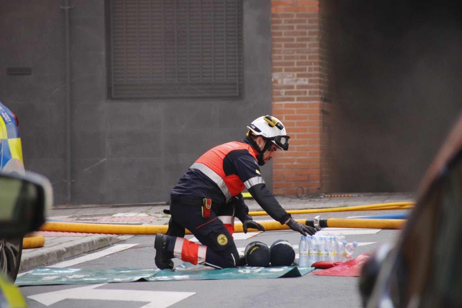 incendio-en-un-garaje-de-la-calle-almansa-fotos-andrea-m-4