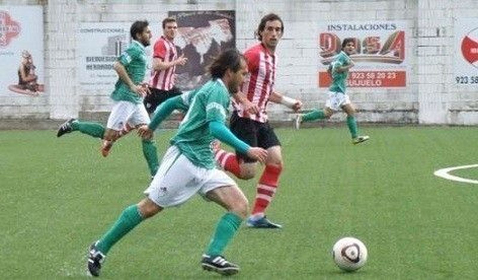 El Guijuelo continúa a seis del playoff y la UDS se mantiene en el ecuador de la tabla