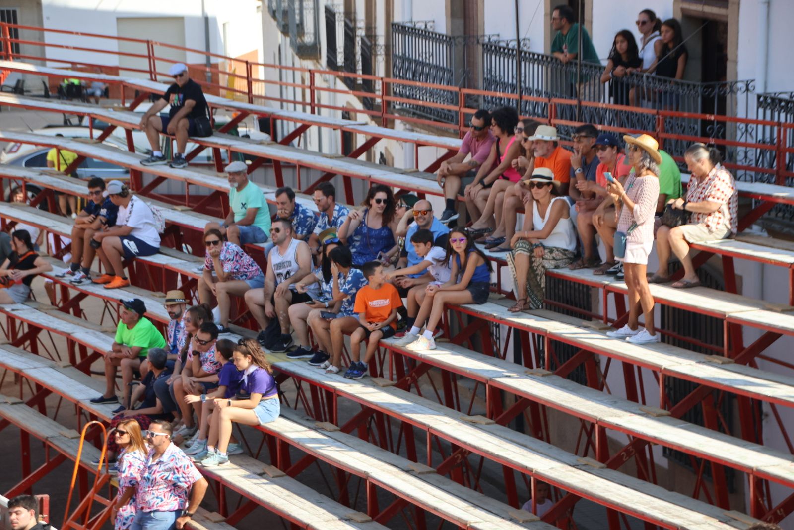 Lumbrales, encuentro de peñas, chupinazo