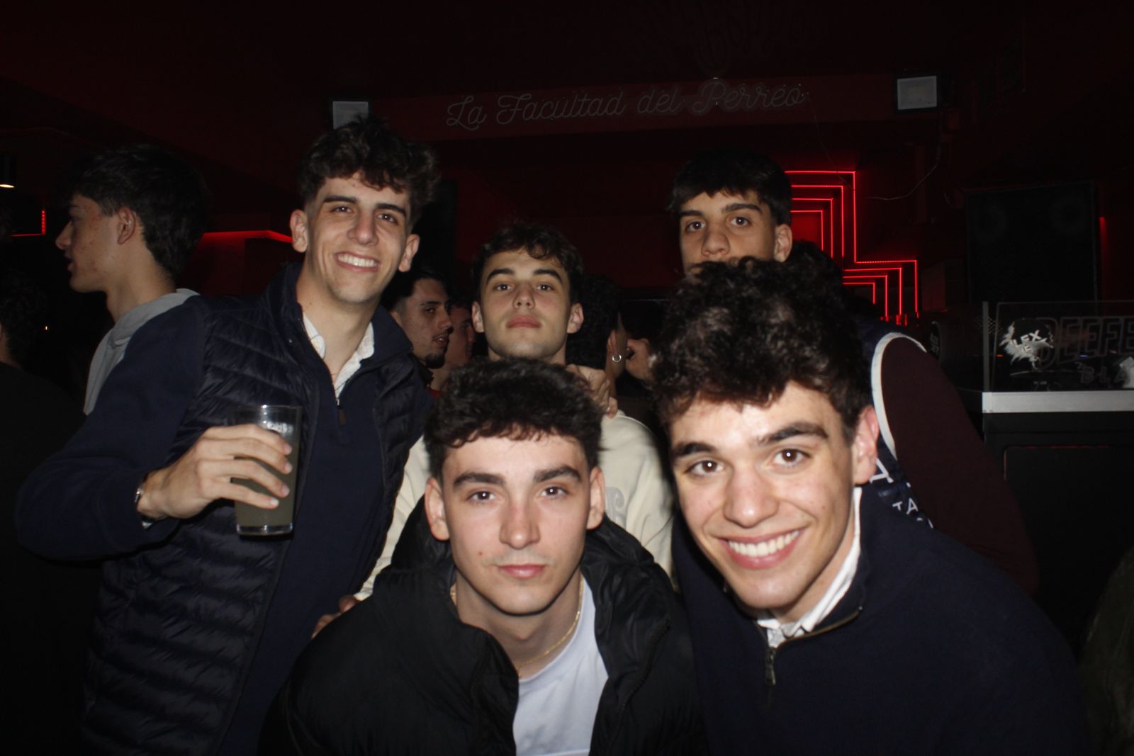 Salamanca de noche, sábado 21 de marzo