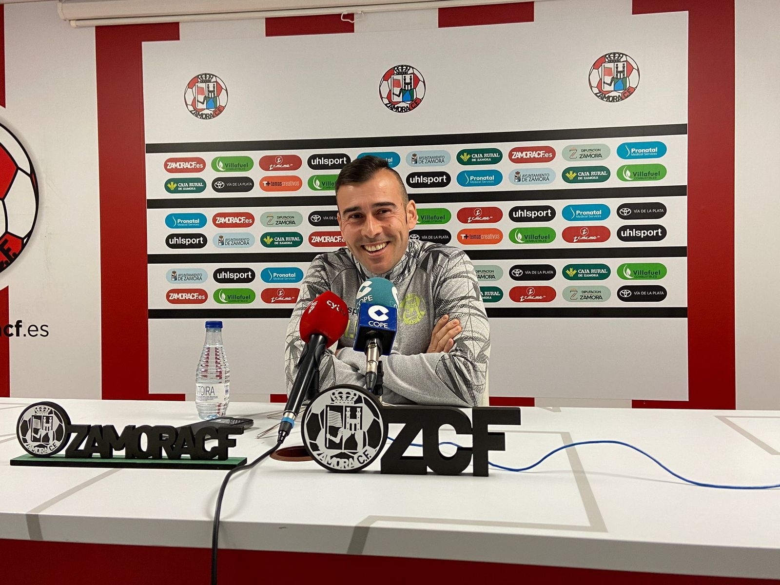 Yago Iglesias en la rueda de prensa previa al partido del domingo