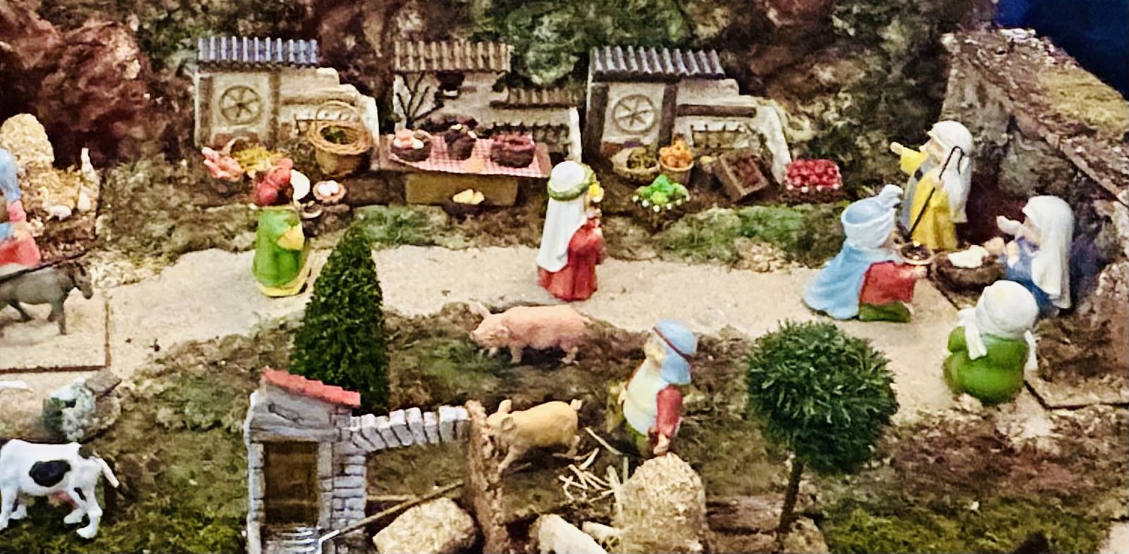 R.J.C. - Belén situado en una vivienda de Carbajosa de la Sagrada (5).jpeg