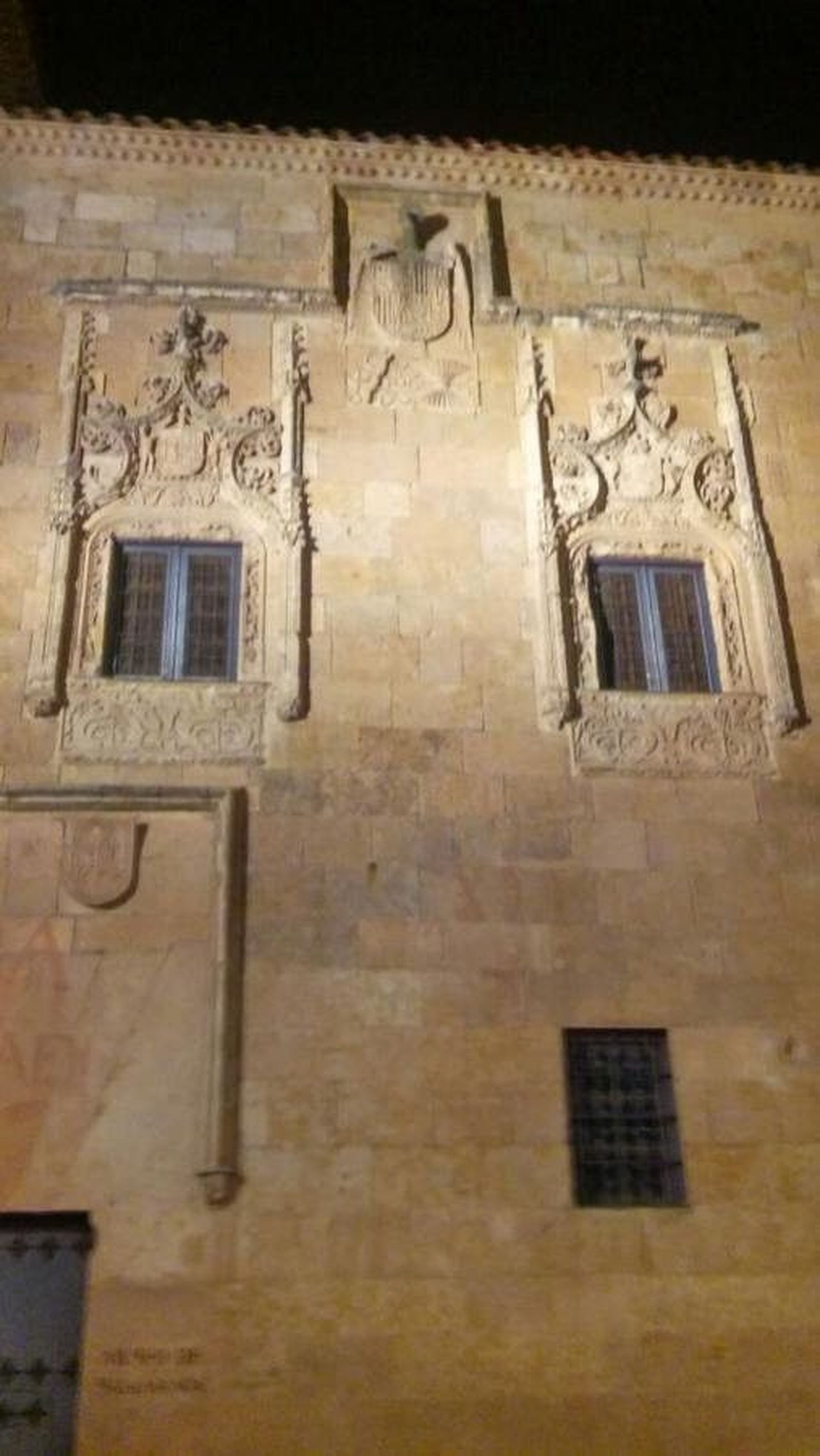 Símbolos franquistas en Salamanca capital