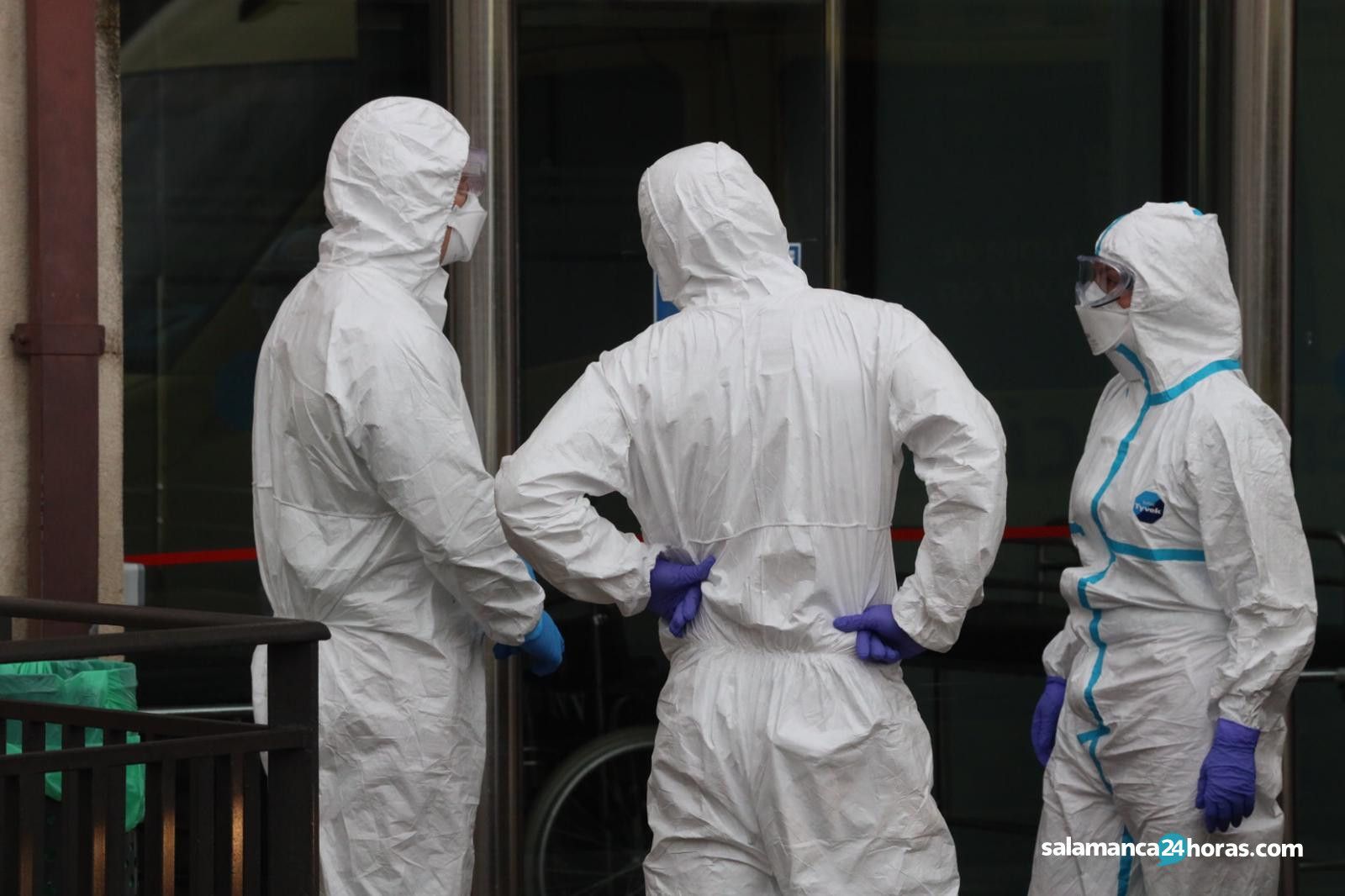 Ambulancia hospital coronavirus urgencias (2)