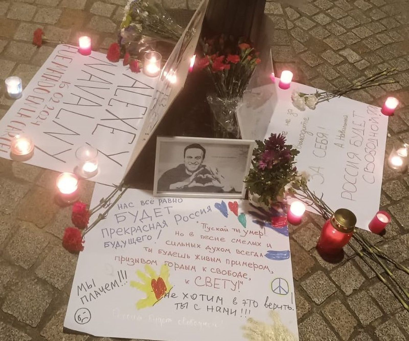 Homenaje de rusos en Salamanca a Alexei Navalni 