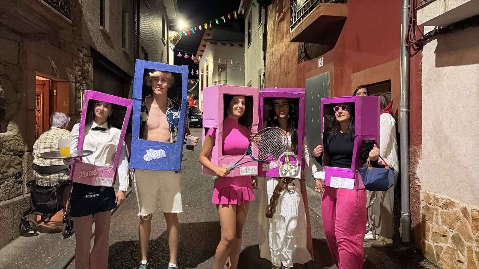 Desfile de carrozas en Pereña