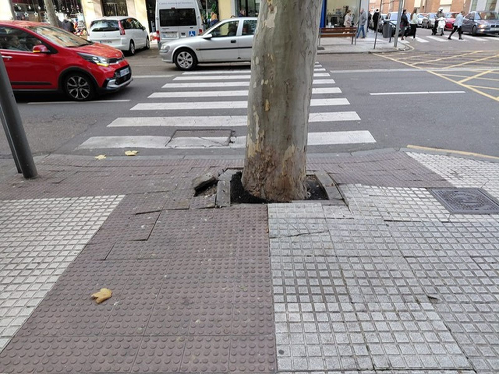 Deficiencias en Tres Cruces. Foto: Ahora Decide