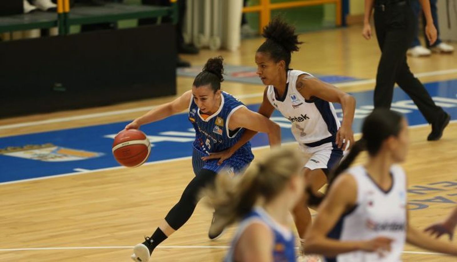 Silvia Domínguez, protagonista en la novela "El último de los grises" / FOTO SALAMANCA24HORAS.COM