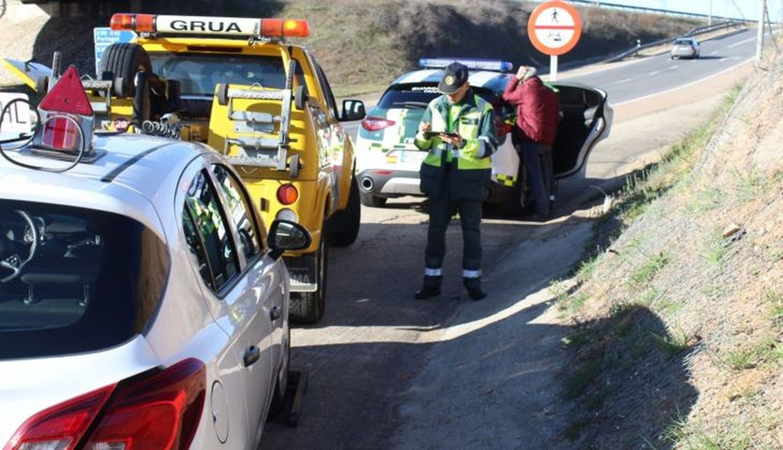 Accidente entre dos turismos en la nacional 630 (3)