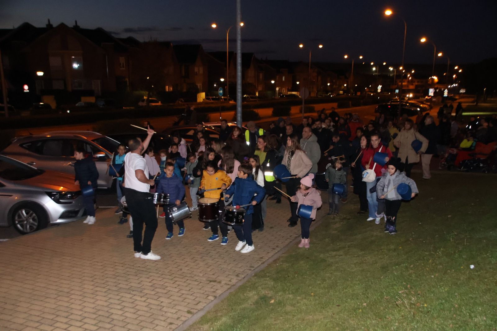 Pasacalles, batucada día Santa Cecilia