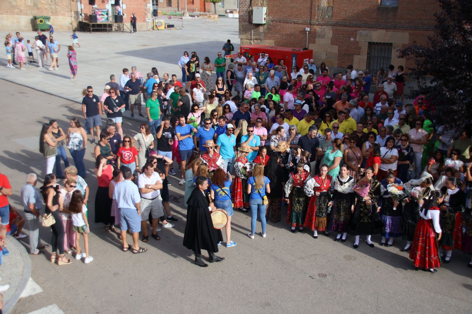 Villoria, pregón y ofrenda floral
