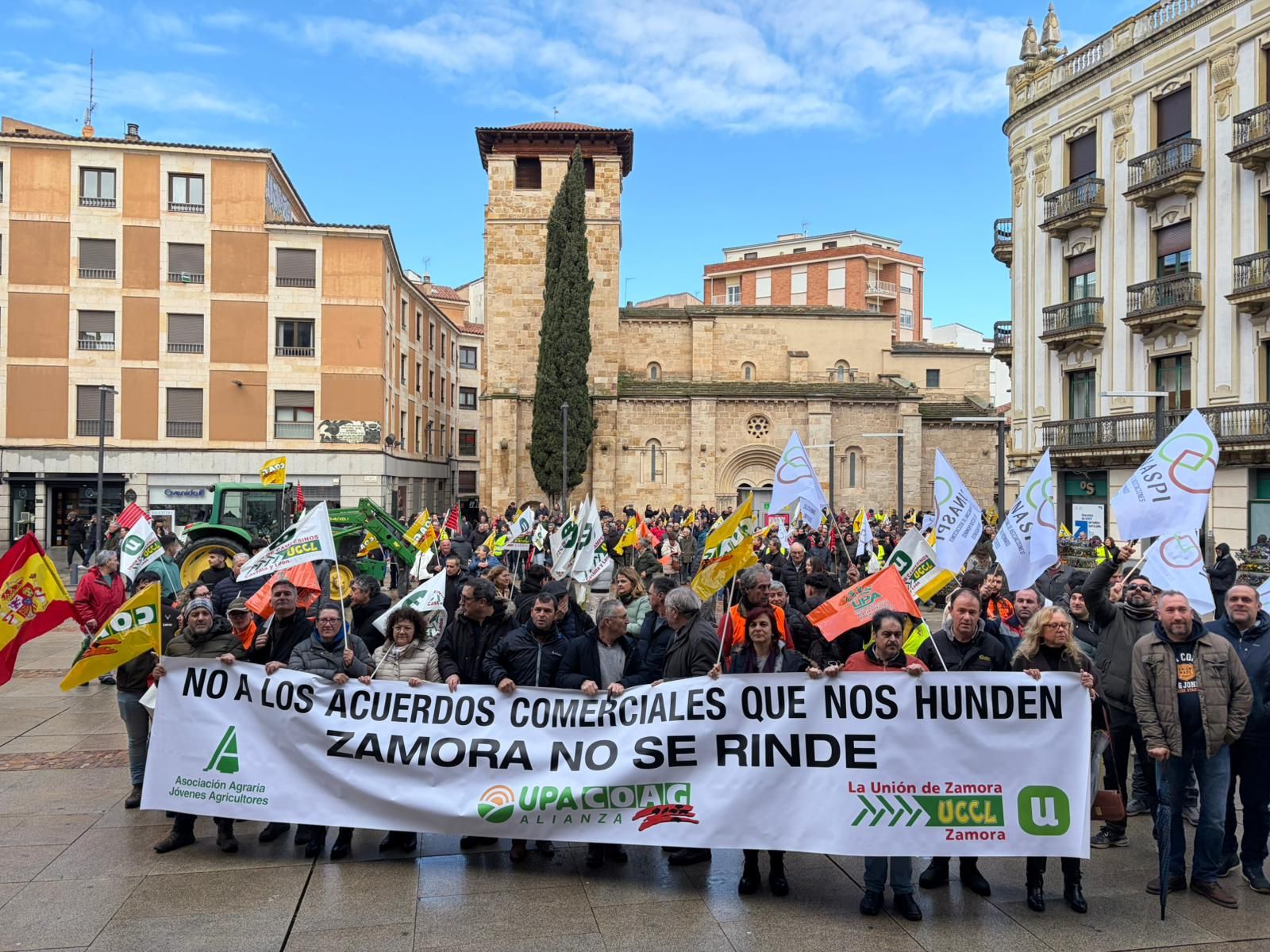 GALERÍA | Protestas en el campo zamorano: multitudinaria tractorada este jueves