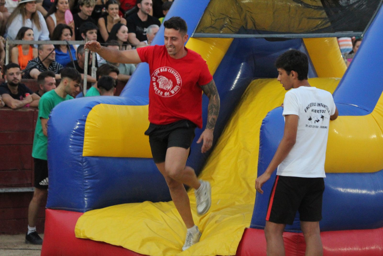Así se ha vivido el Grand Prix de Carbajosa de la Sagrada y la posterior vaquilla