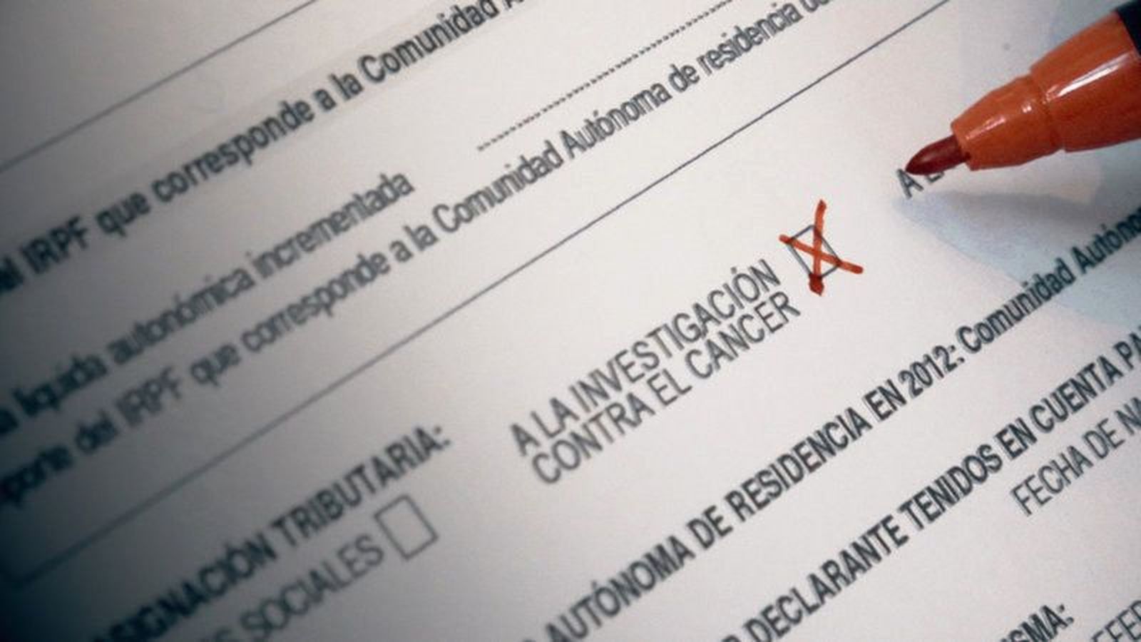 Piden una casilla en la declaración de la renta para luchar contra el cáncer