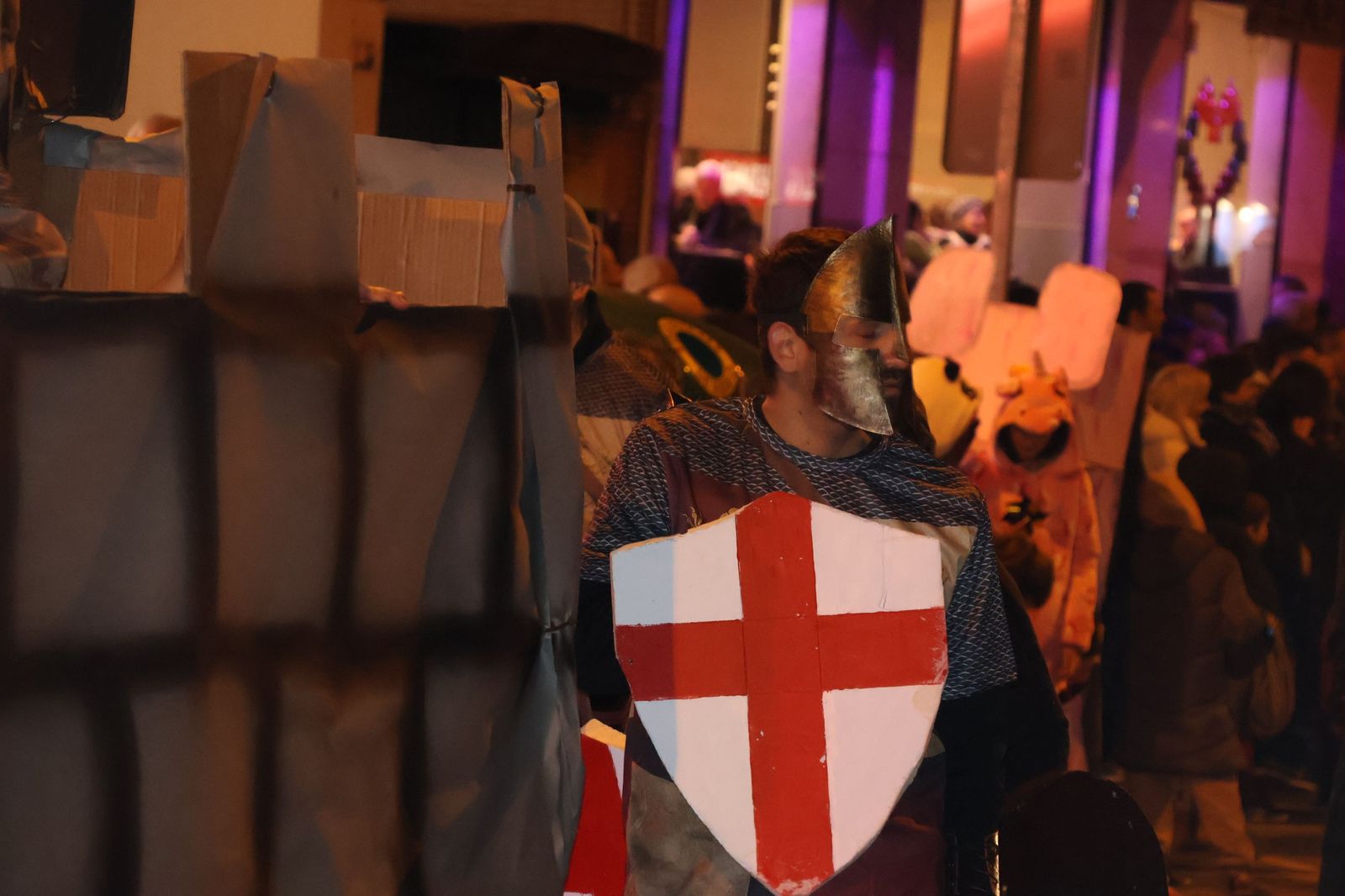 GALERÍA | Disfruta de las imágenes del colorido desfile de Carnaval en Zamora