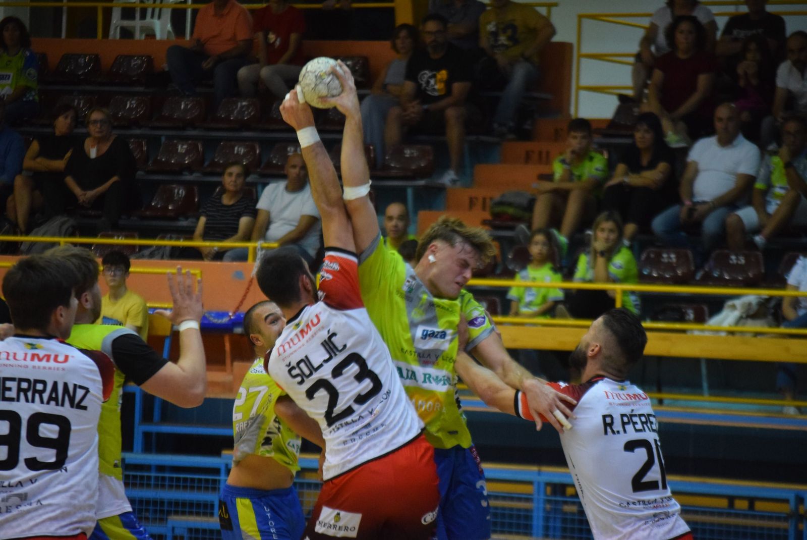 balonmano-zamora-balonmano-nava-25