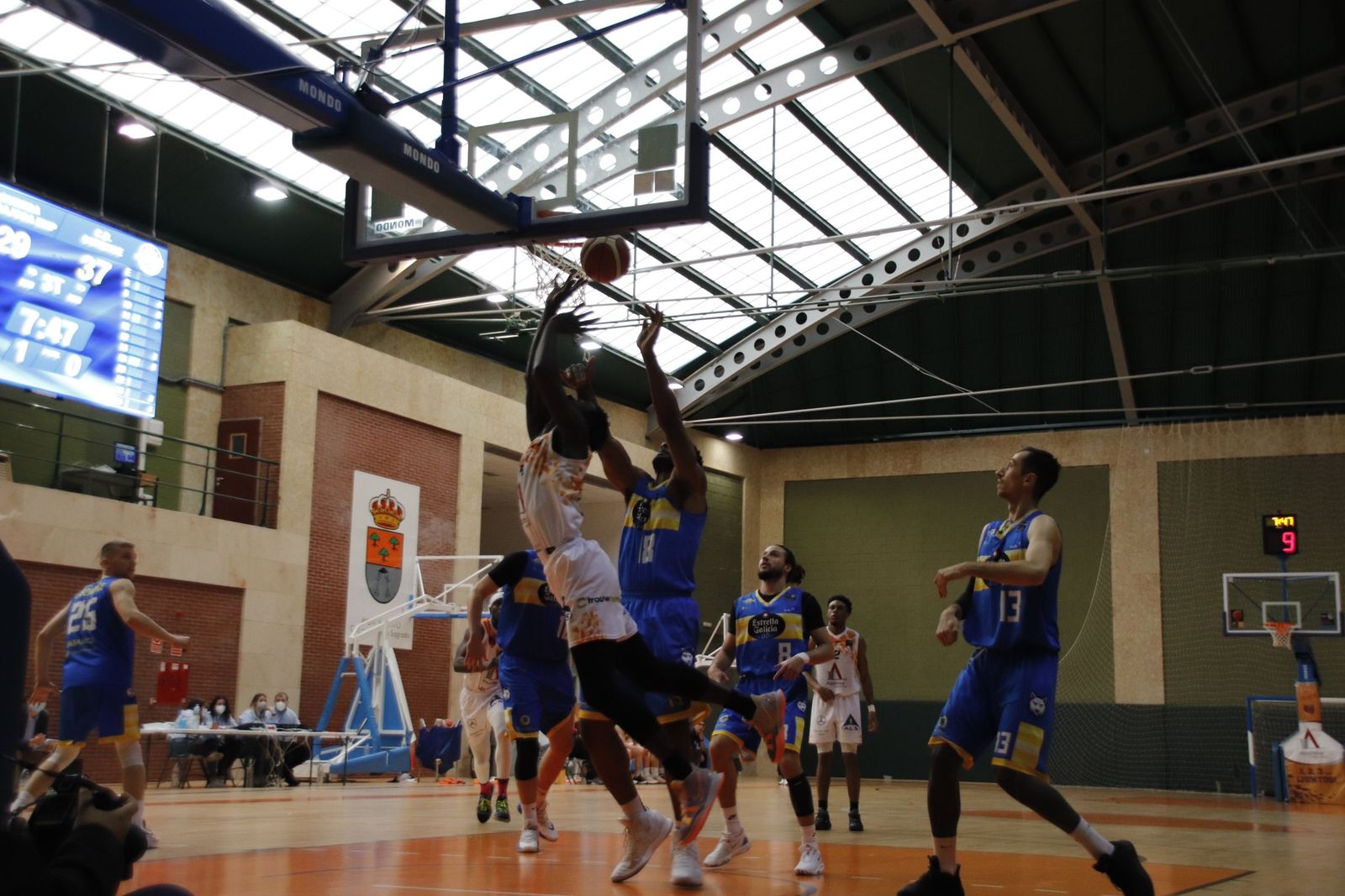 20220410190535-mg-1211