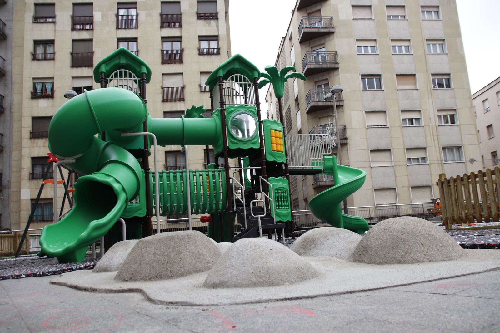 Parque infantil Plaza el Campillo