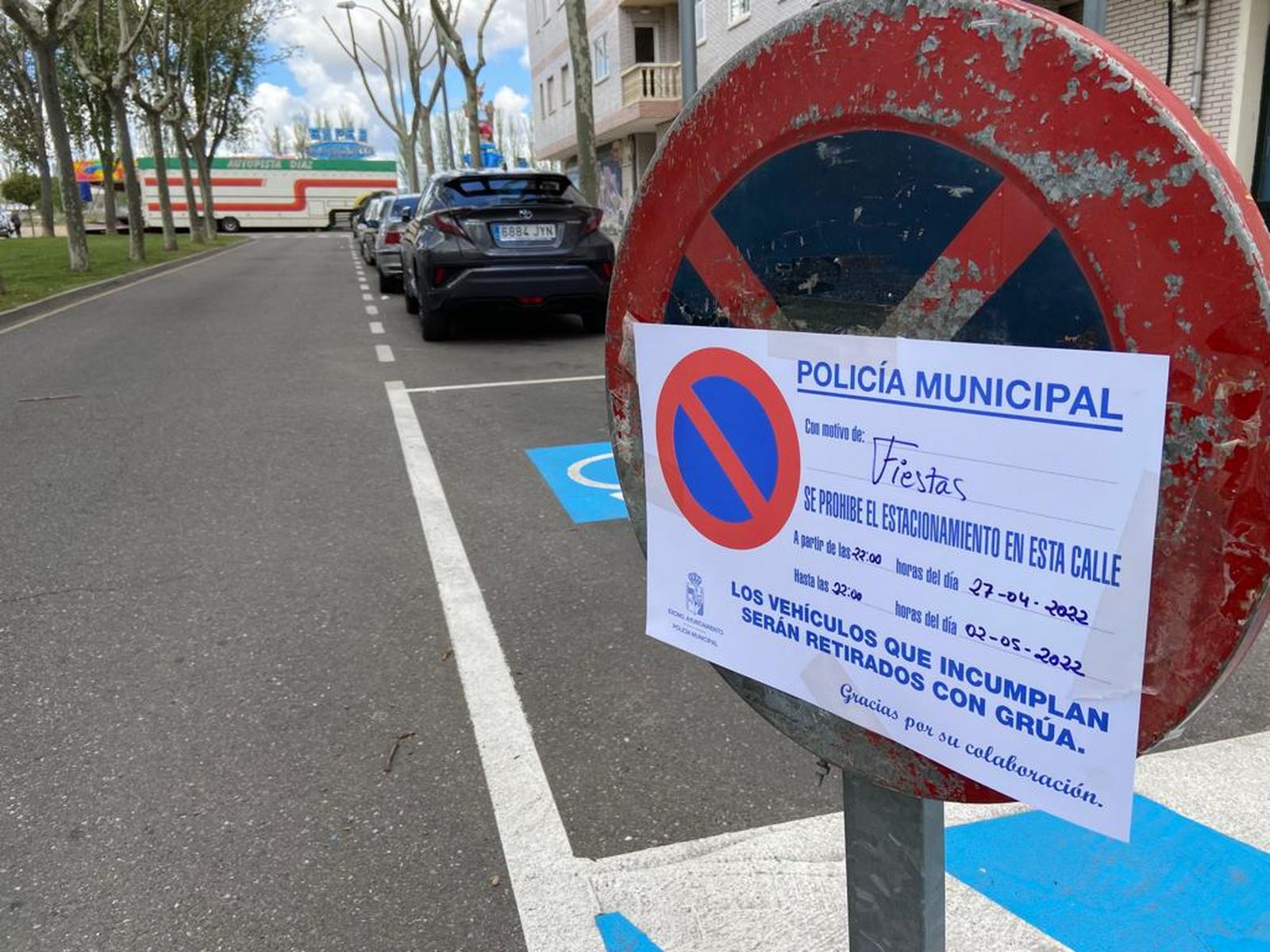 Prohibición de aparcar en San José Obrero