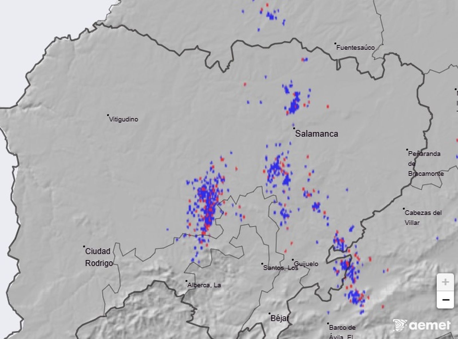 Descargas eléctricas (rayos) por la tormenta en Salamanca durante la tarde de este viernes | Aemet