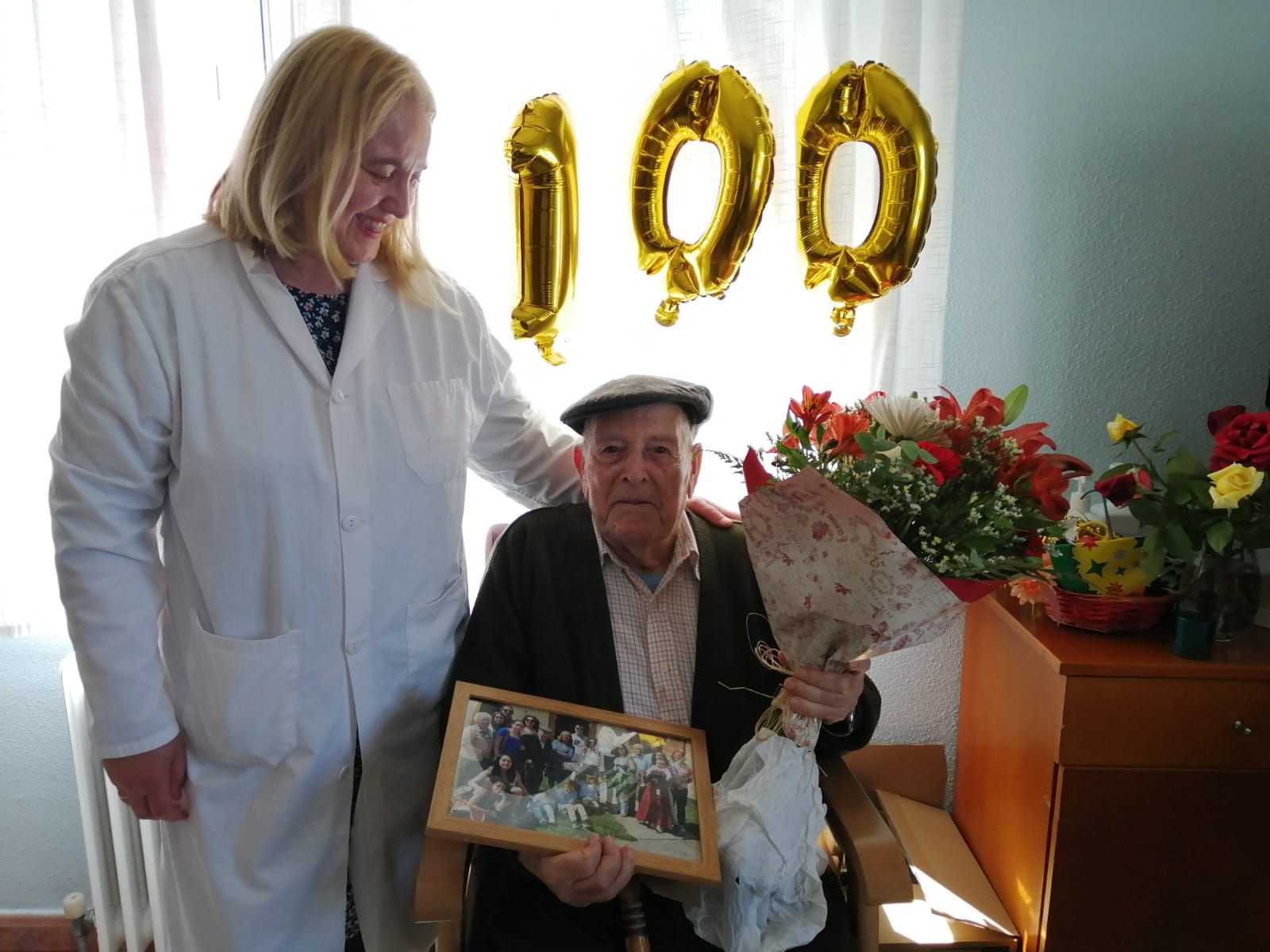 Carbajales de Alba celebra los 100 años de Antonio