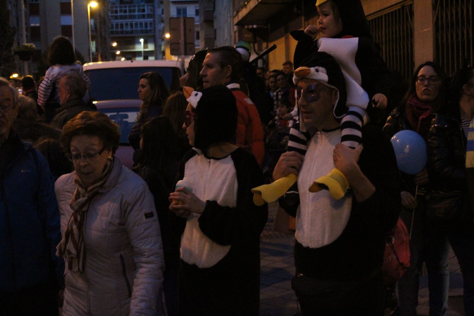 desfile-de-disfraces-de-carnaval-del-barrio-del-oeste-28