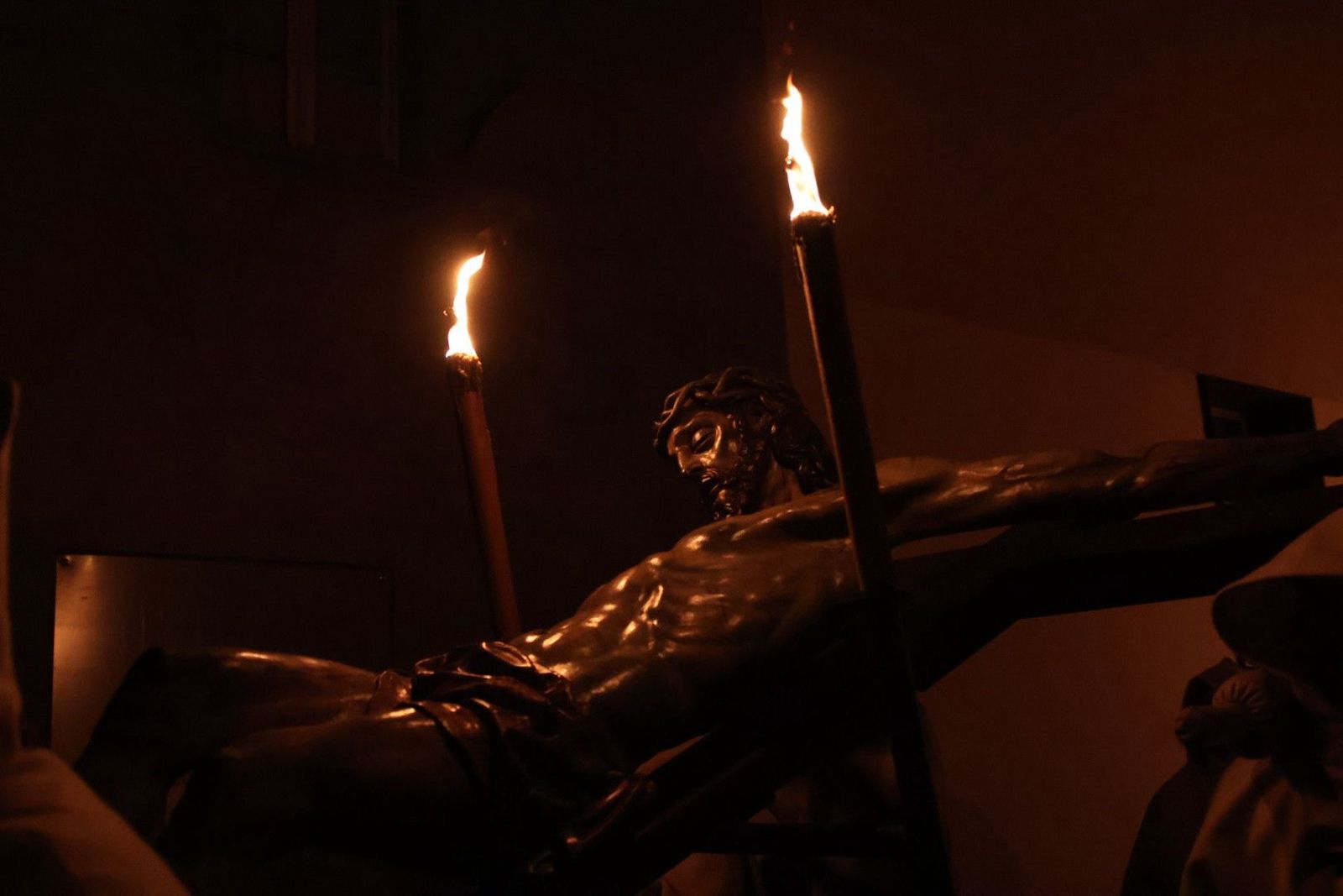 GALERÍA | Revive en imágenes la procesión de la Buena Muerte