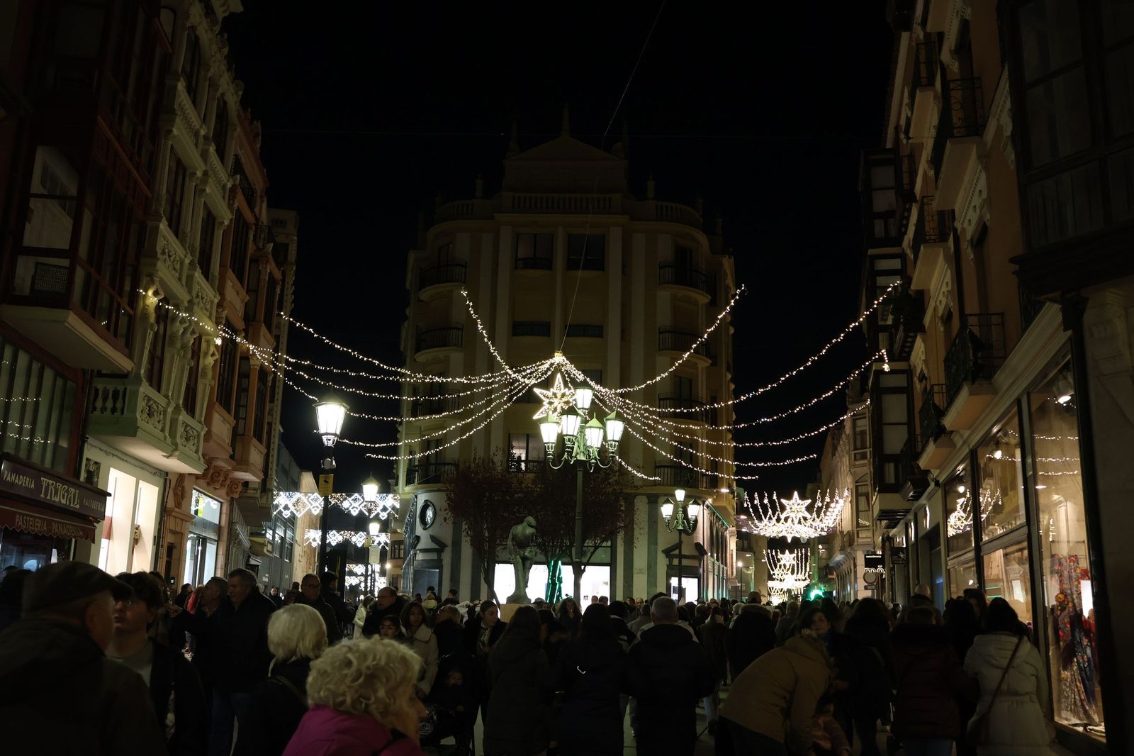 Encendido navideño en Zamora 2025 (47).JPG