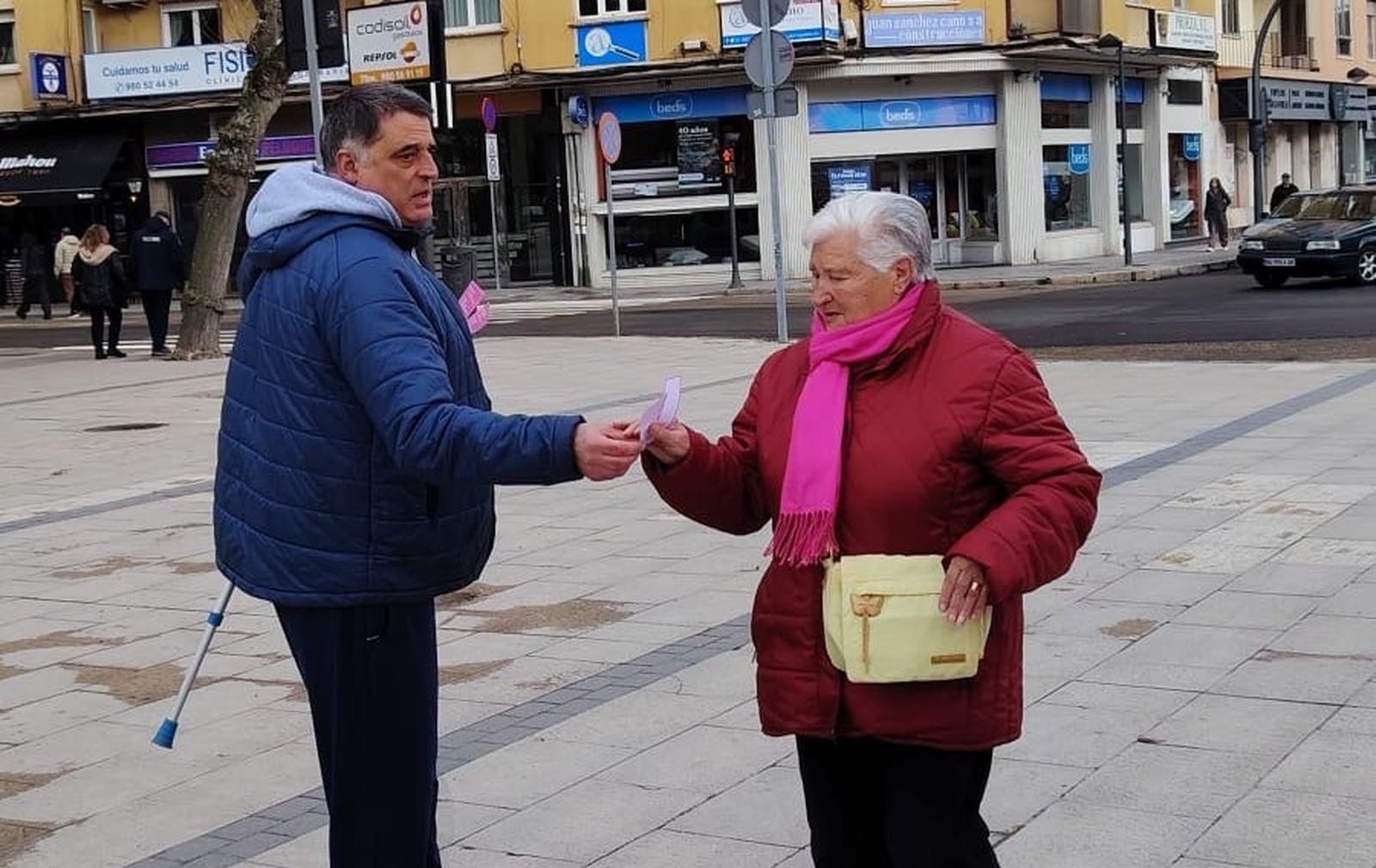 UPL Zamora reparte 136 letras “Y” en campaña para denunciar el “olvido” de la Región Leonesa