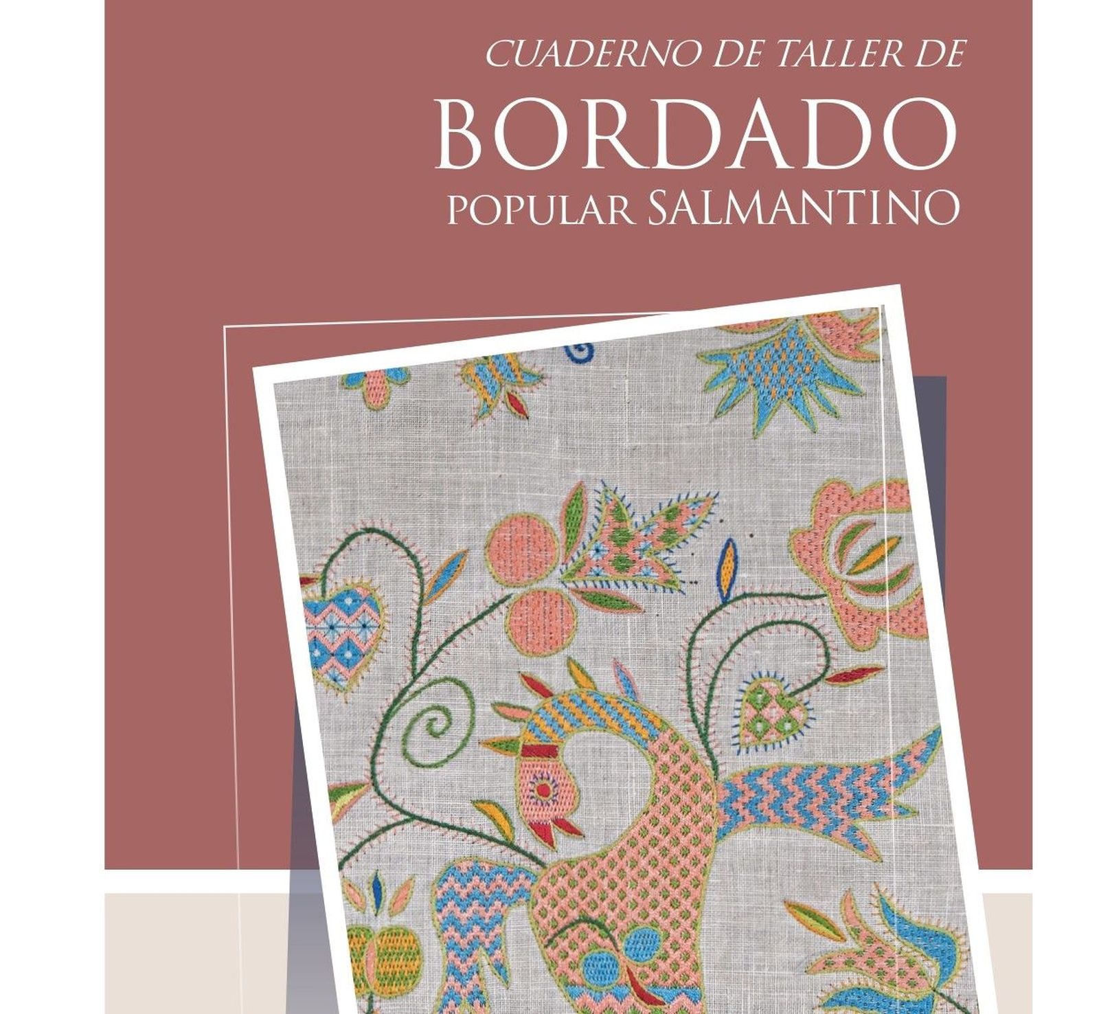 Una nueva publicación recoge los secretos del bordado serrano.