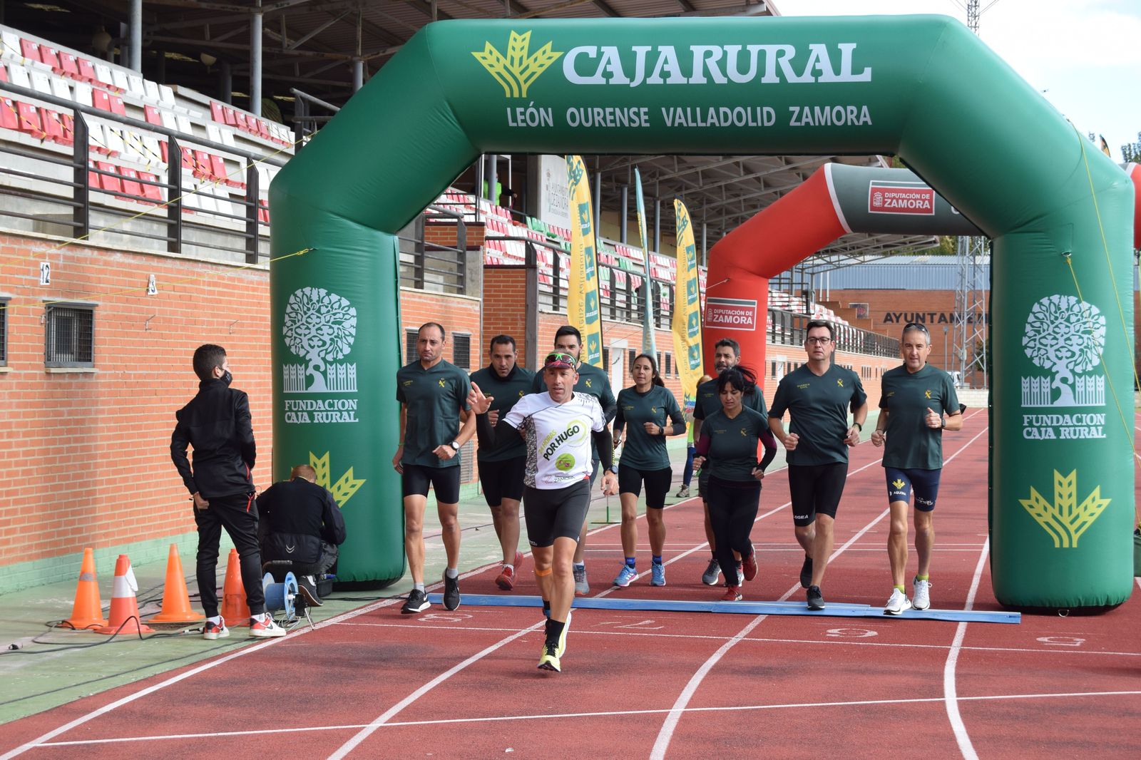 Gaspar Cadenas comienza las '24 horas por Hugo' en la Ciudad Deportiva