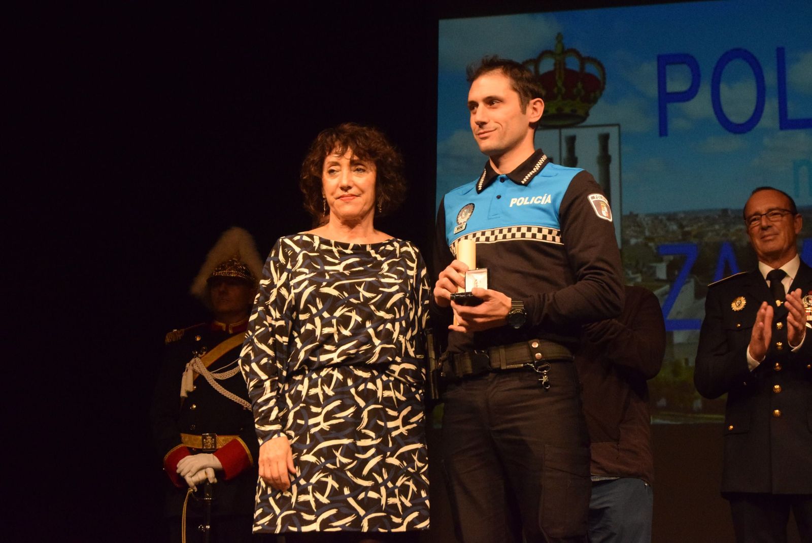 fiesta-de-la-policia-municipal-de-zamora-112