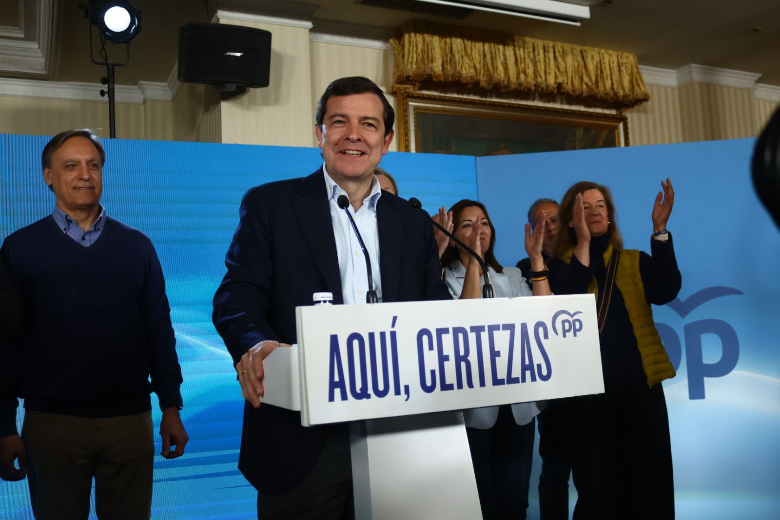 Mañueco celebra su triunfo en Salamanca en las Elecciones a las Cortes de Castilla y León 2026