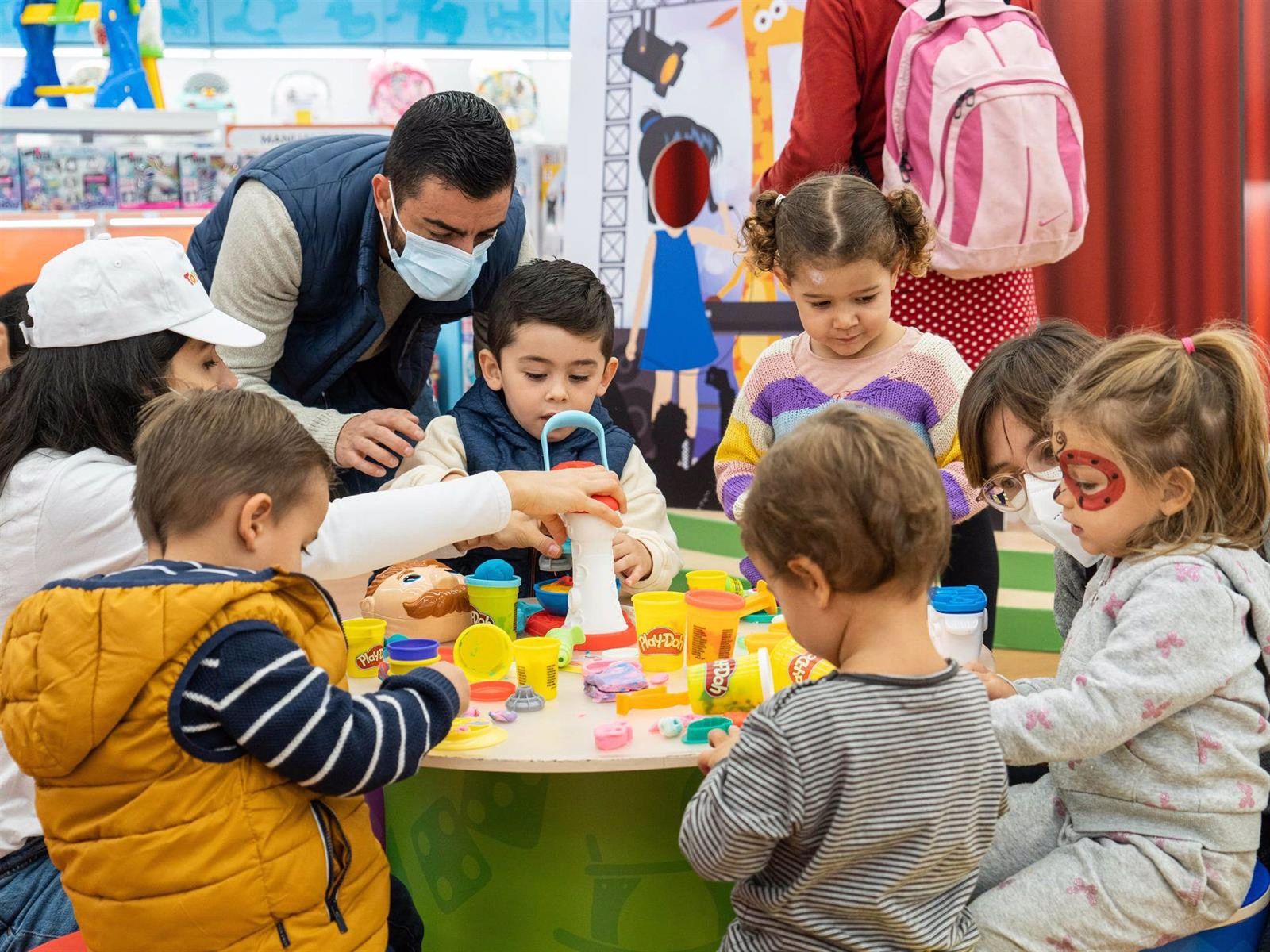 Niños jugando. | Foto de archivo de Europa Press