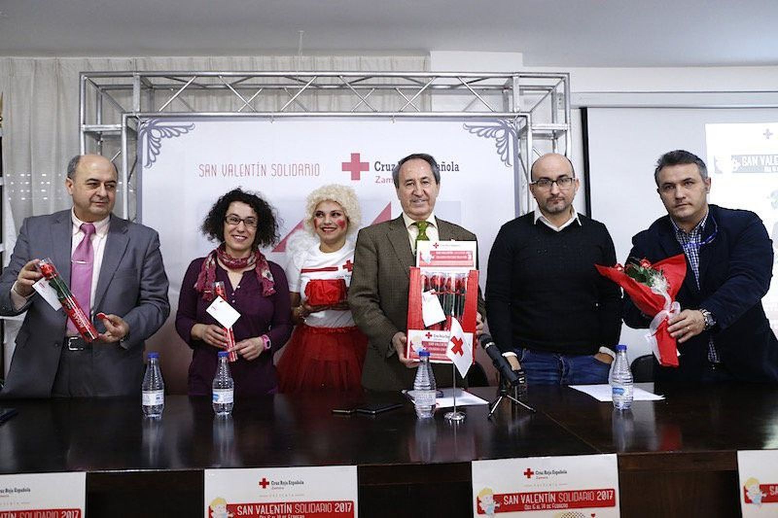 La “caravana del amor” de Cruz Roja vuelve por San Valentín