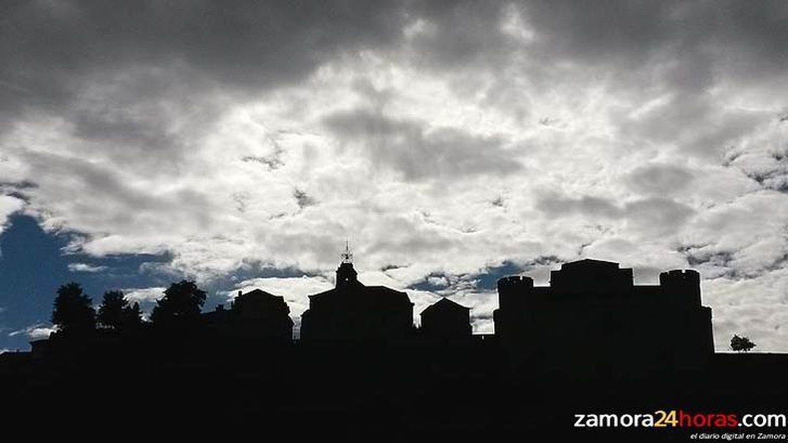 Sanabria espera hoy trombas de agua que pueden acumular hasta 40 litros por metro cuadrado en doce horas