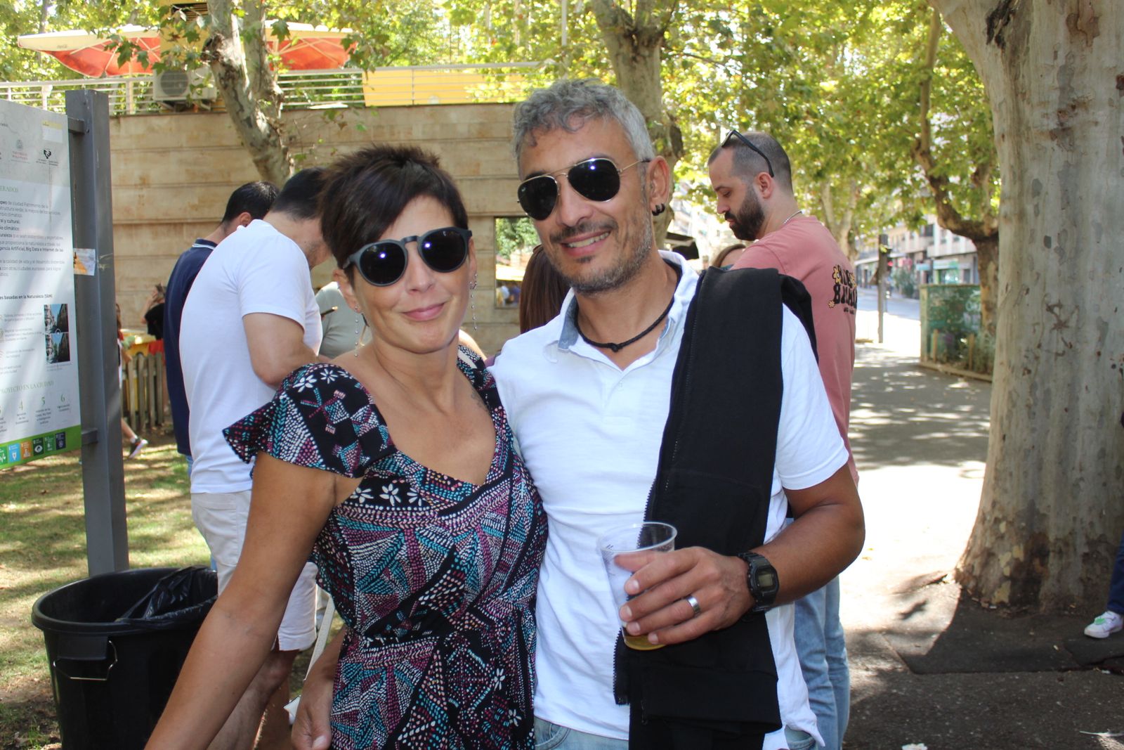 Ambiente en la Feria de Día en el mediodía de este sábado