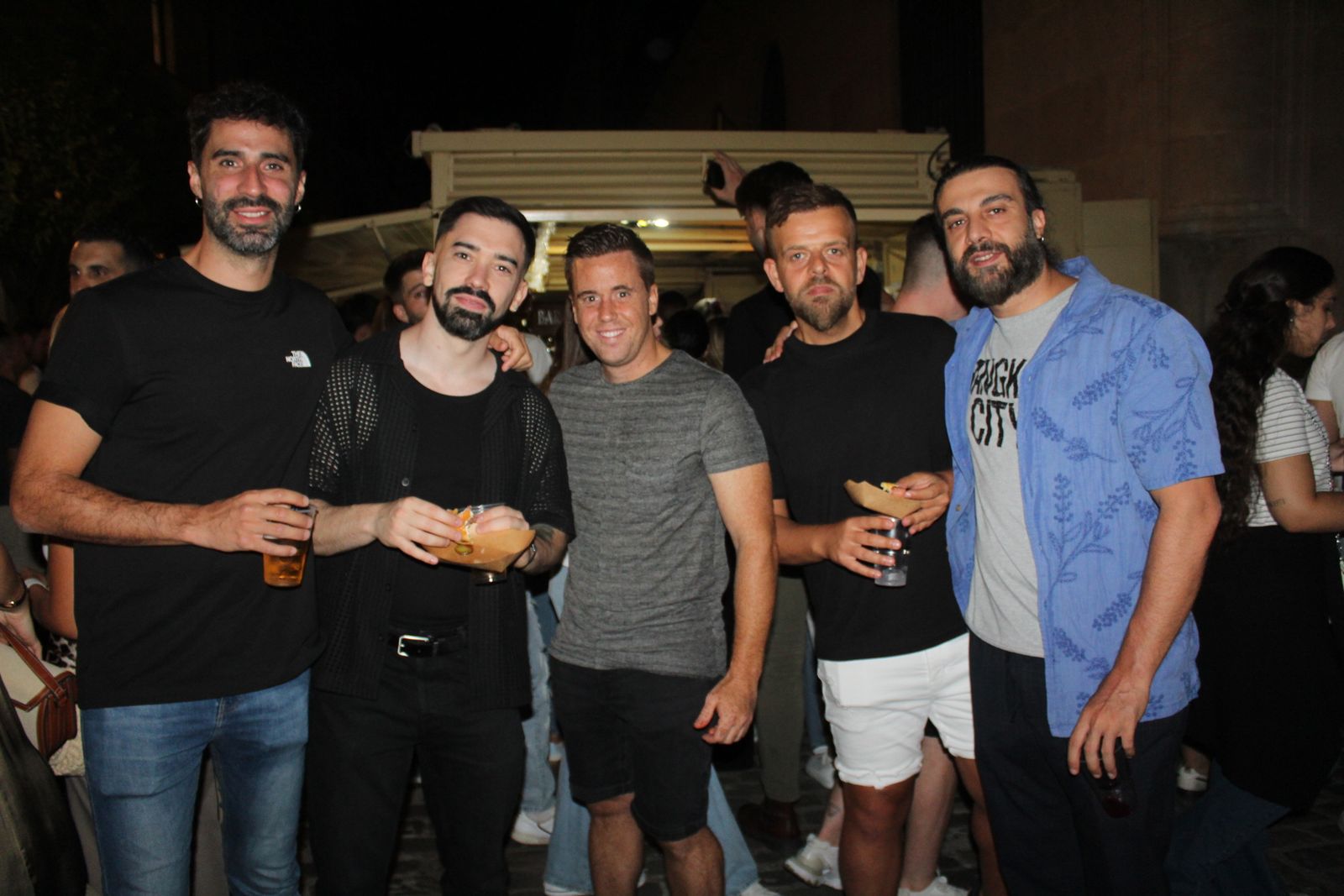 Ambiente en la Feria de Día en la tarde de este sábado