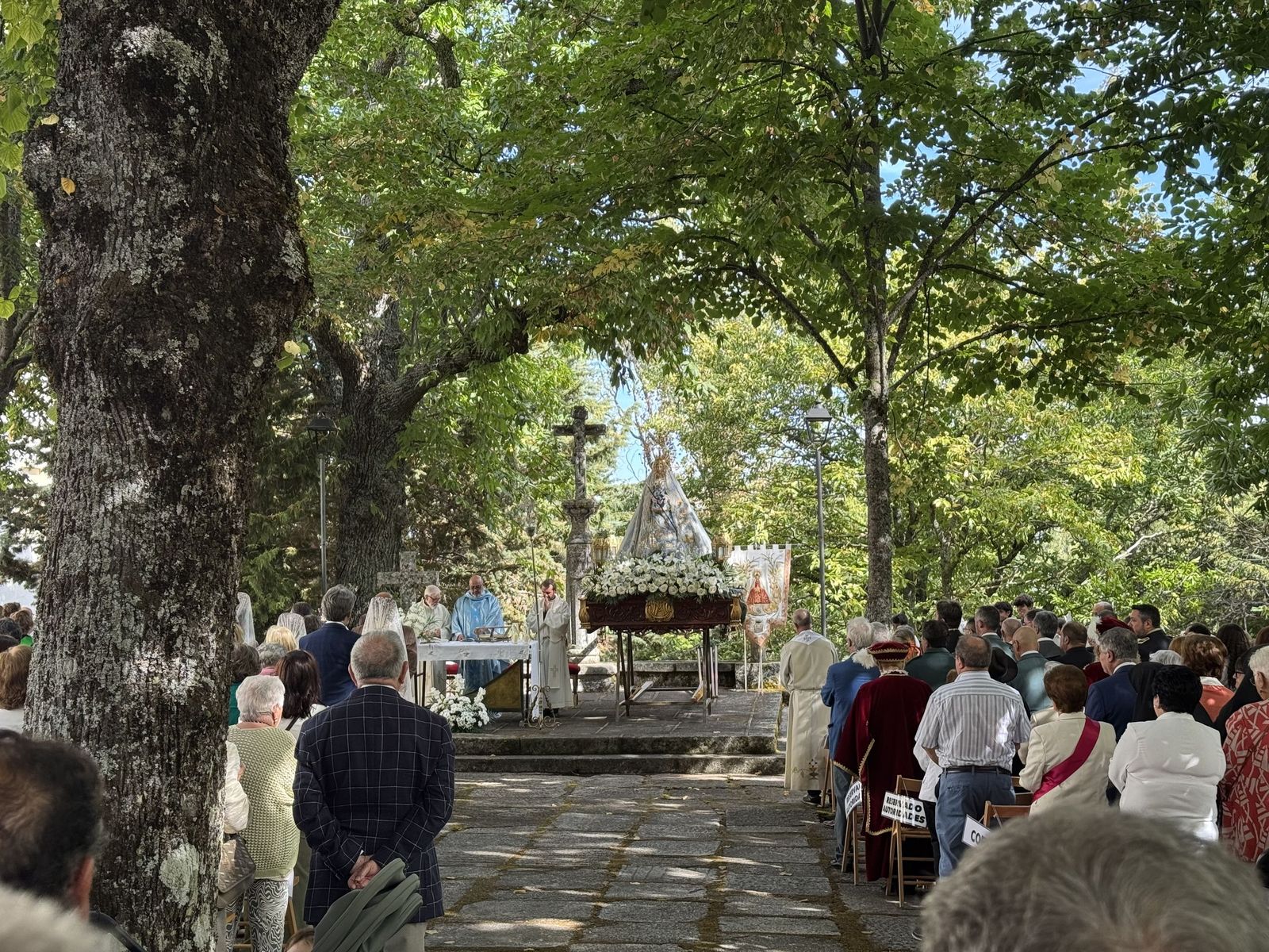 Béjar, misa y procesión en el santuario de Nuestra Señora del Castañar