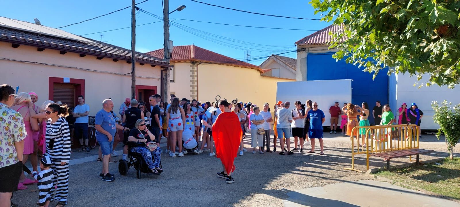 desfile-de-disfraces-en-melgar-de-tera-2